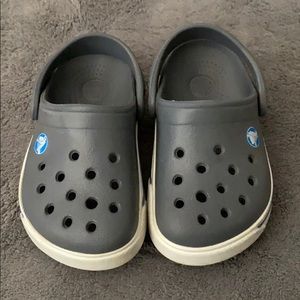 Croc’s size 4.5